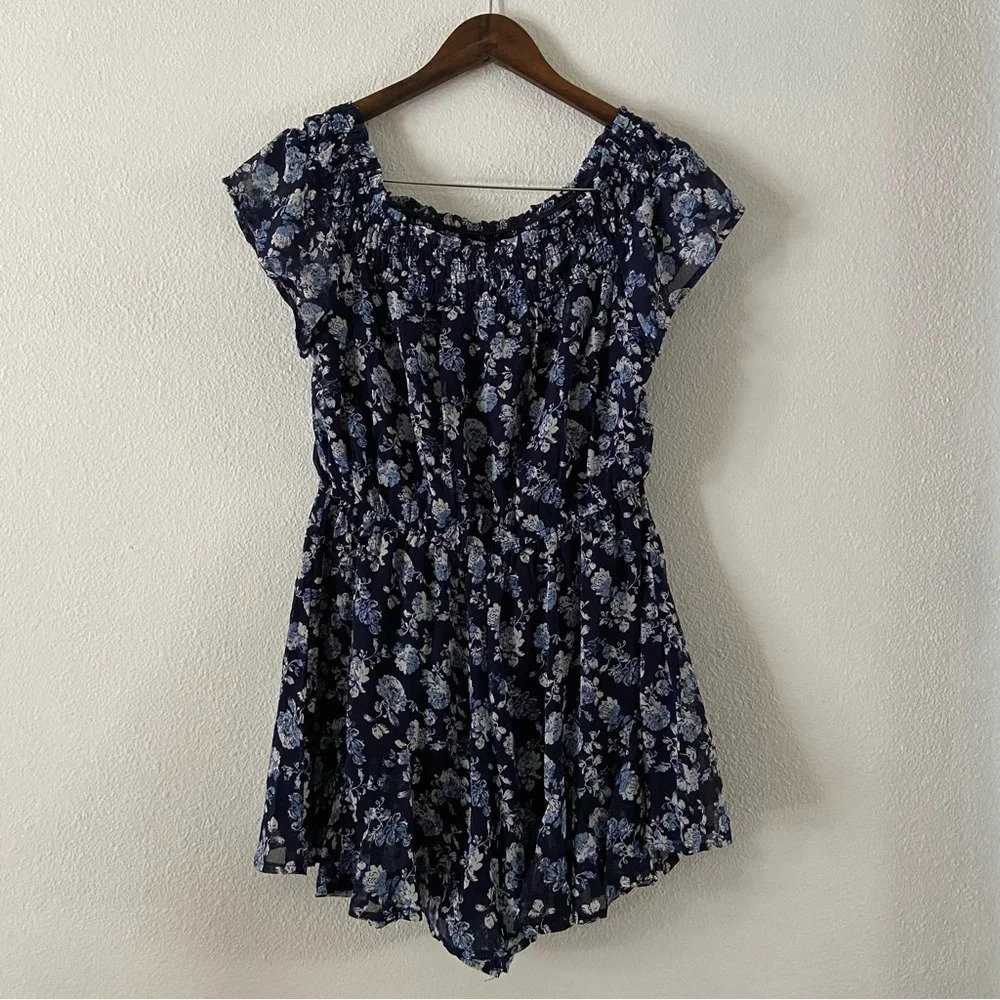 Jodey Floral Off the Shoulder Smocked Romper Large Boho Chic - Picture 12 of 15